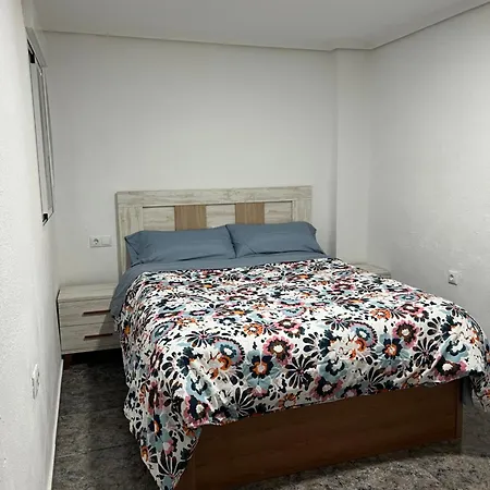 Lovely Near The Metro *